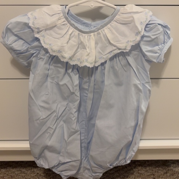 Anvy Kids Blue and White Floral Bubble - Picture 1 of 1